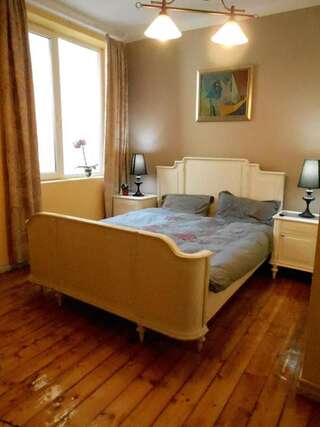 Хостелы Orient Express Hostel София Двухместный номер с 1 кроватью и собственной ванной комнатой-1